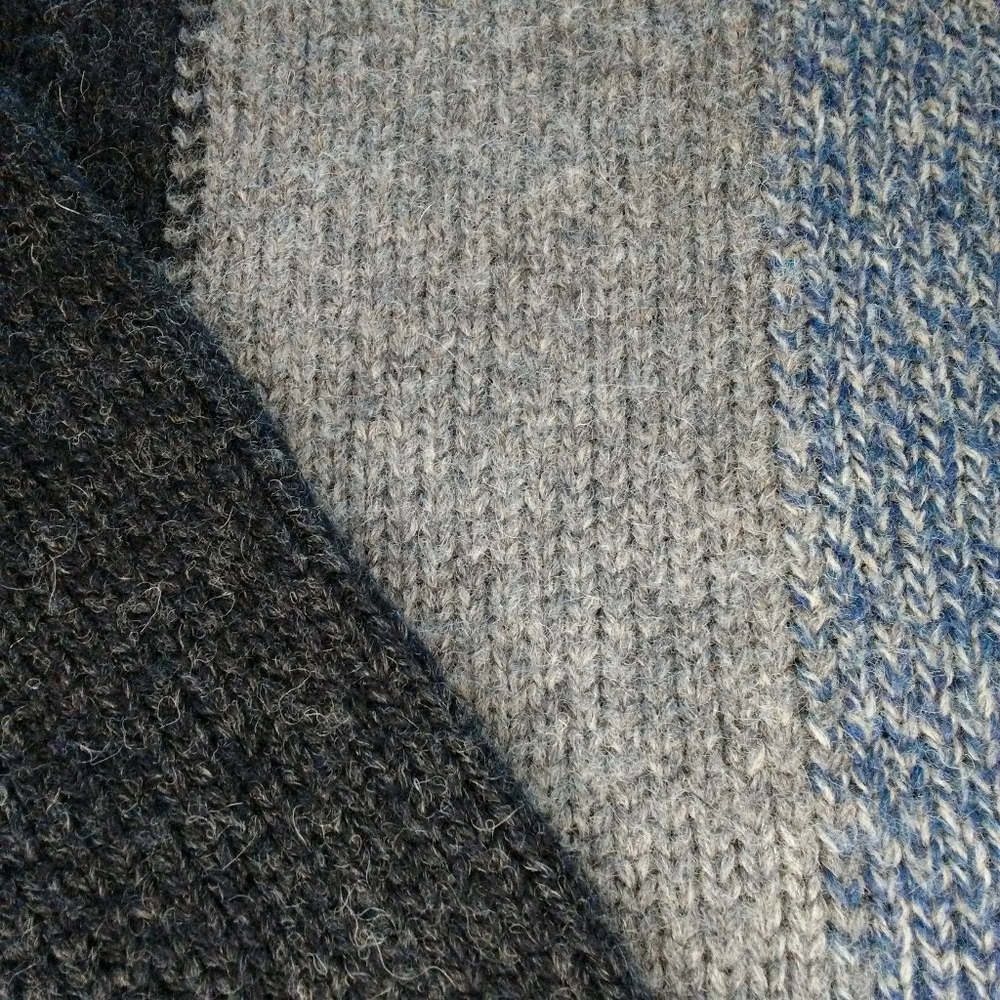 Structure Men's Wool Sweater - Picture 4 of 6